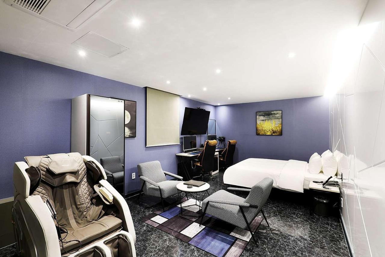 Mariposa Hotel Songtan Pyeongtaek Exterior photo