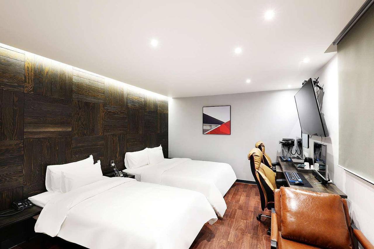 Mariposa Hotel Songtan Pyeongtaek Exterior photo